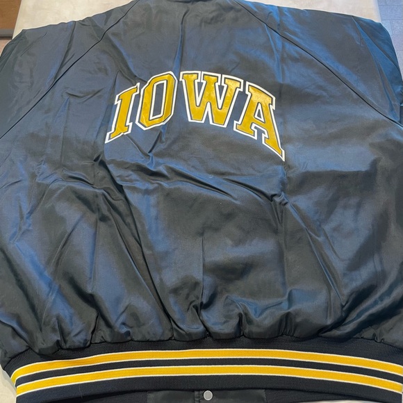 Vintage Chalk Line Iowa Hawkeyes button up jacket/coat - Picture 2 of 4